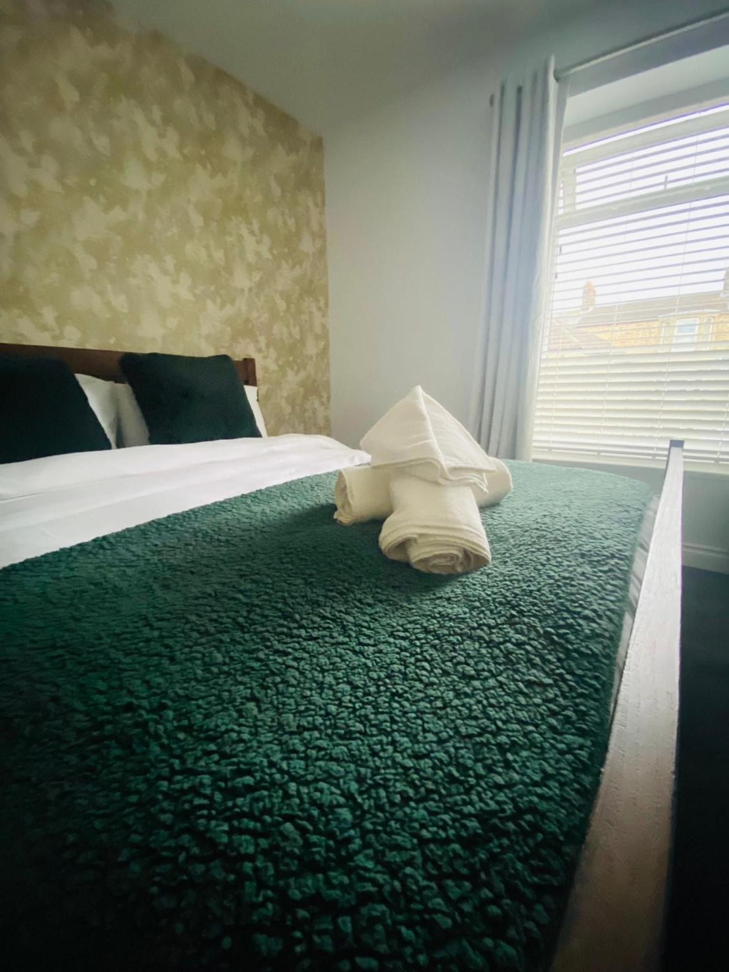Marine Cottage - With Private Hot Tub Newbiggin-by-the-Sea Esterno foto