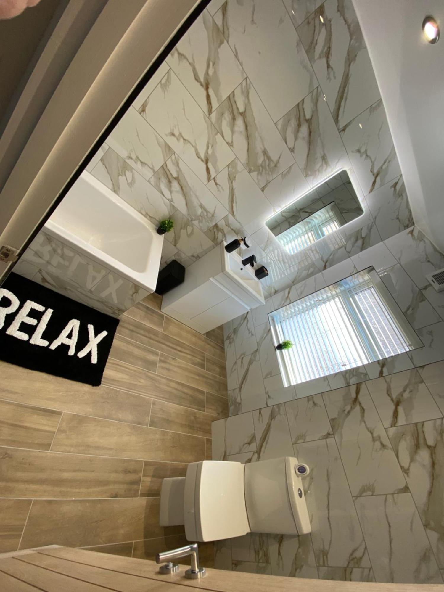 Marine Cottage - With Private Hot Tub Newbiggin-by-the-Sea Esterno foto